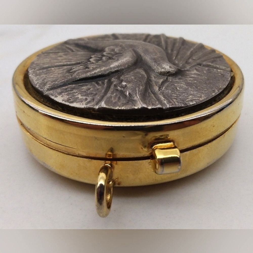 Pyx Holy Communion Brass Pewter Peace Dove - Picture 6 of 13